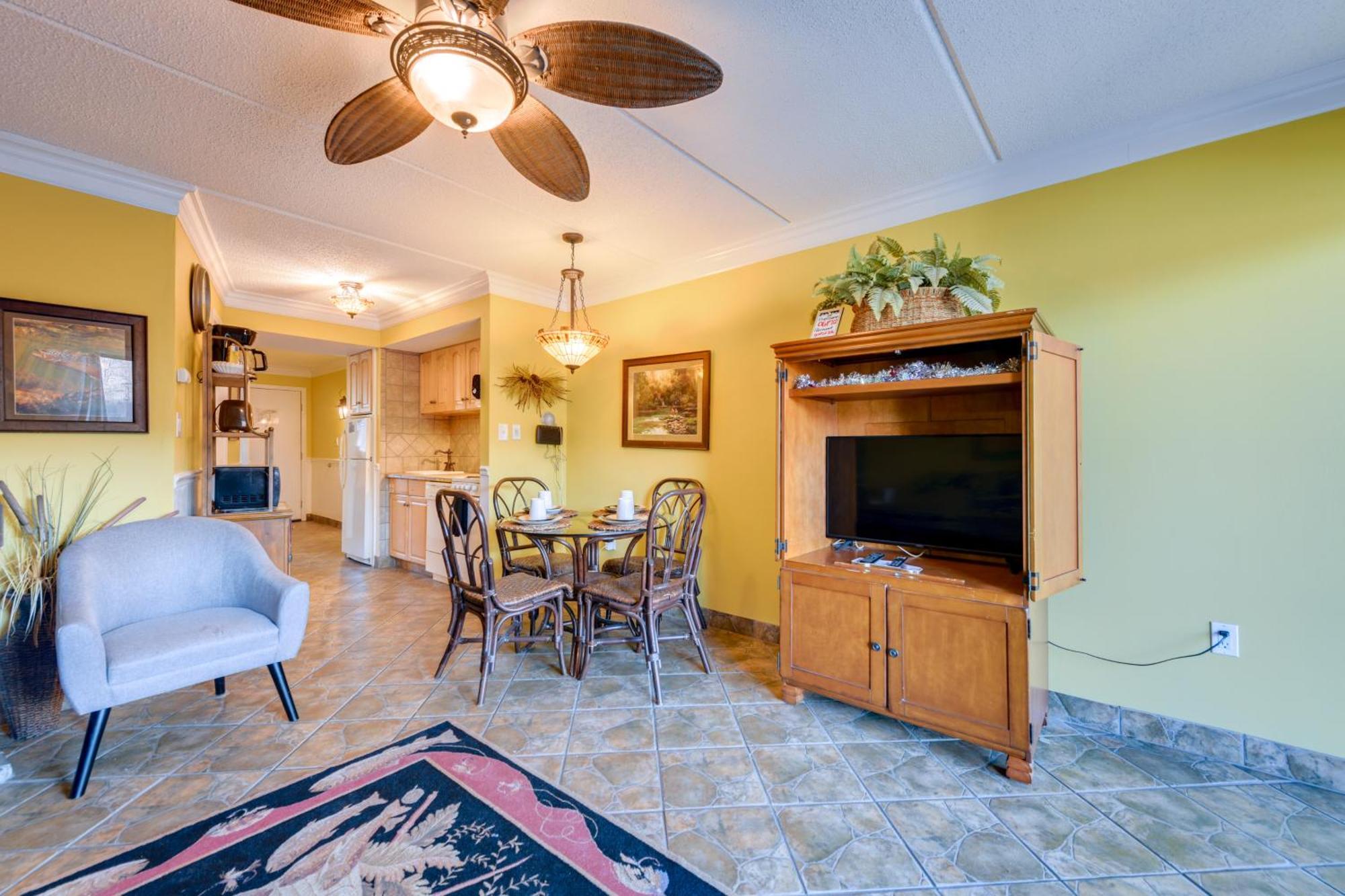 Downtown Gatlinburg Condo With Community Pool! Ngoại thất bức ảnh