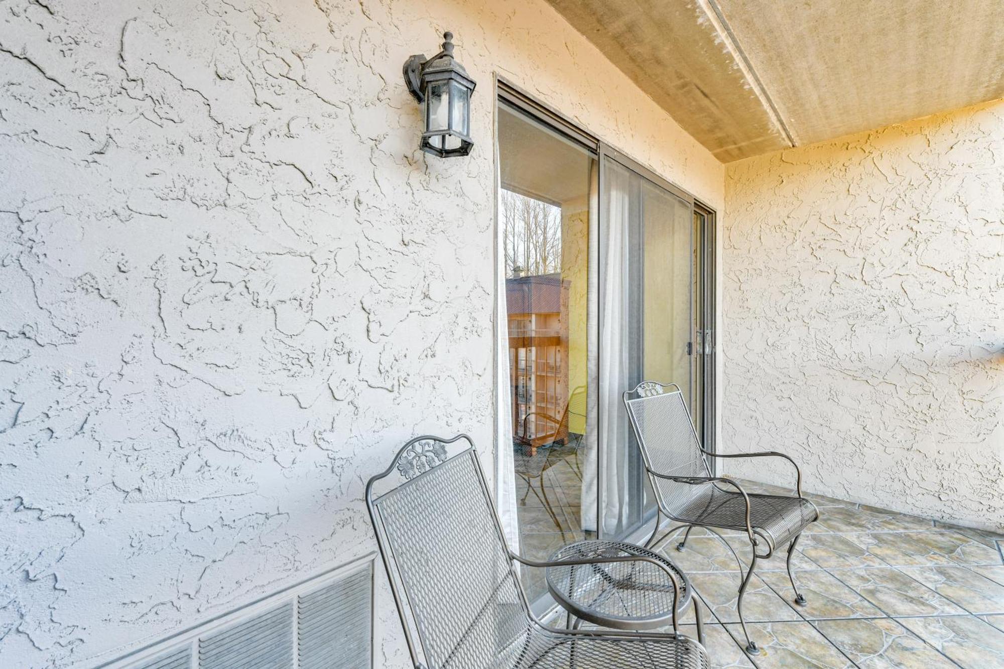 Downtown Gatlinburg Condo With Community Pool! Ngoại thất bức ảnh